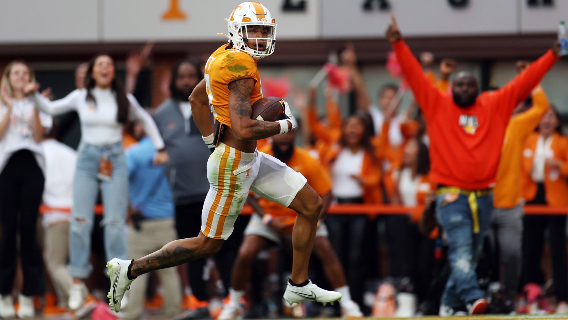 What makes No. 3 Tennessee's Hyatt so unique?