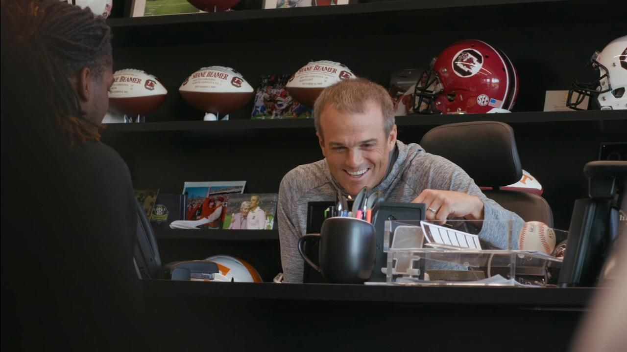 Squeeze The Bear: Beamer's personality on full display