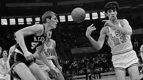 UK's Issel reveres Southern Hoops, LSU's 'Pistol Pete'